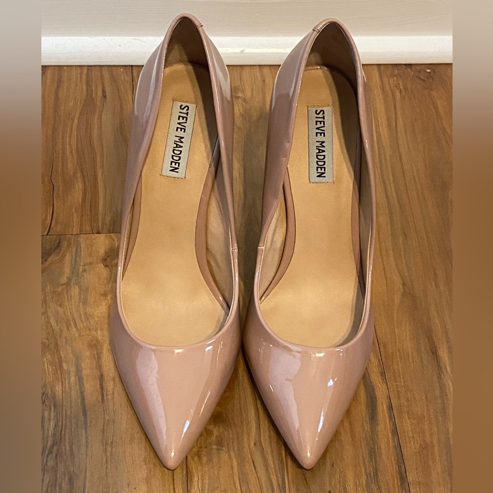 Steve Madden Daise nude pump